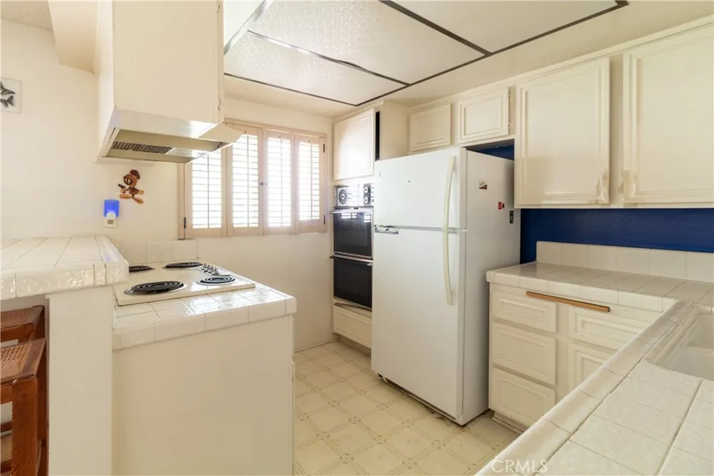 1809 Armour Lane #3 Redondo Beach, CA 90278