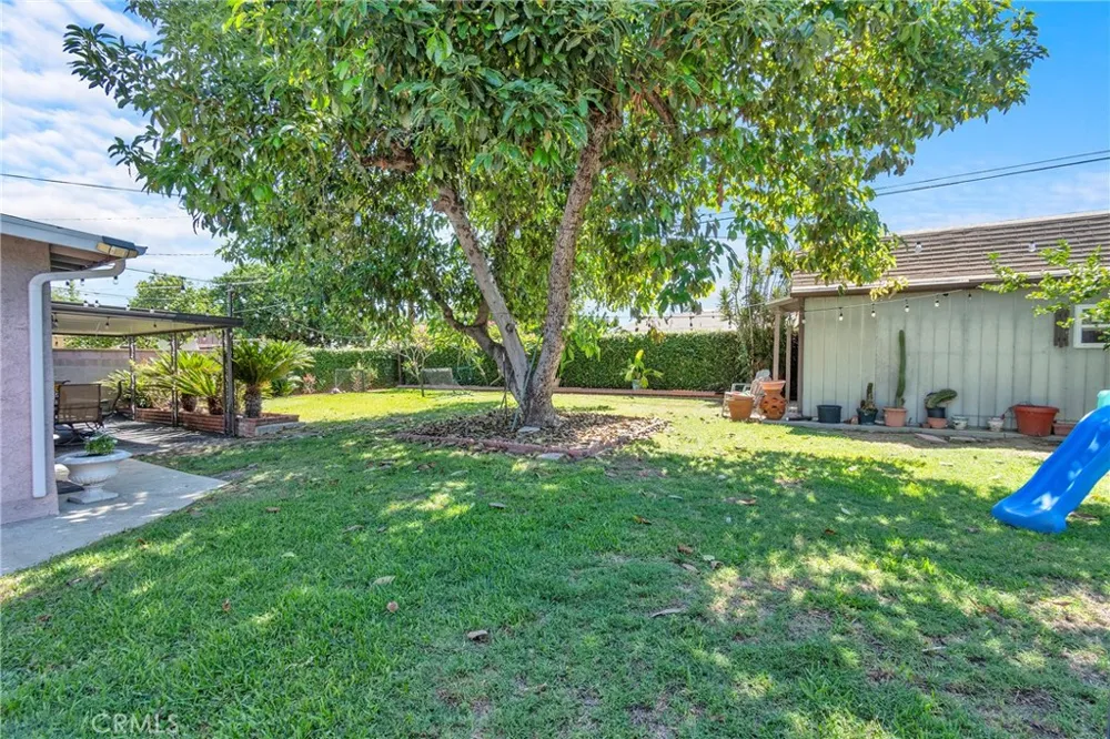 7252 Lynalan Whittier, CA 90606