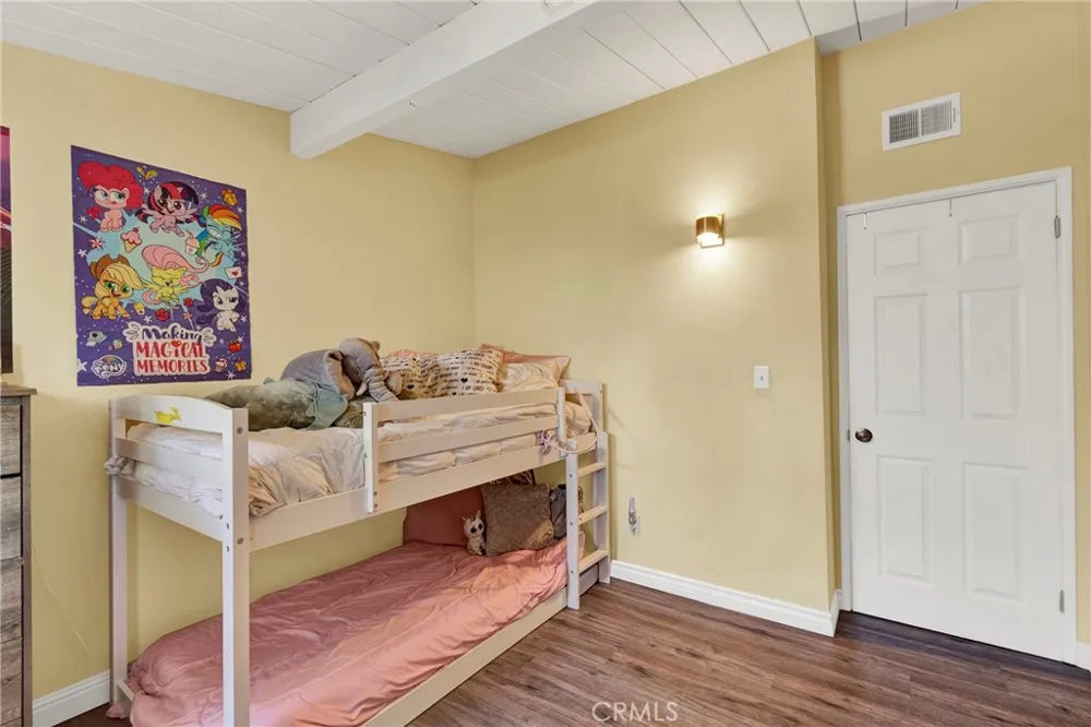 7252 Lynalan Whittier, CA 90606