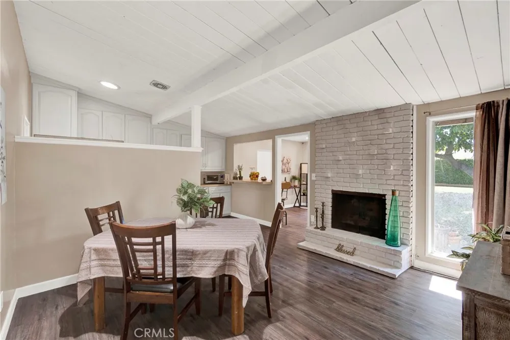 7252 Lynalan Whittier, CA 90606