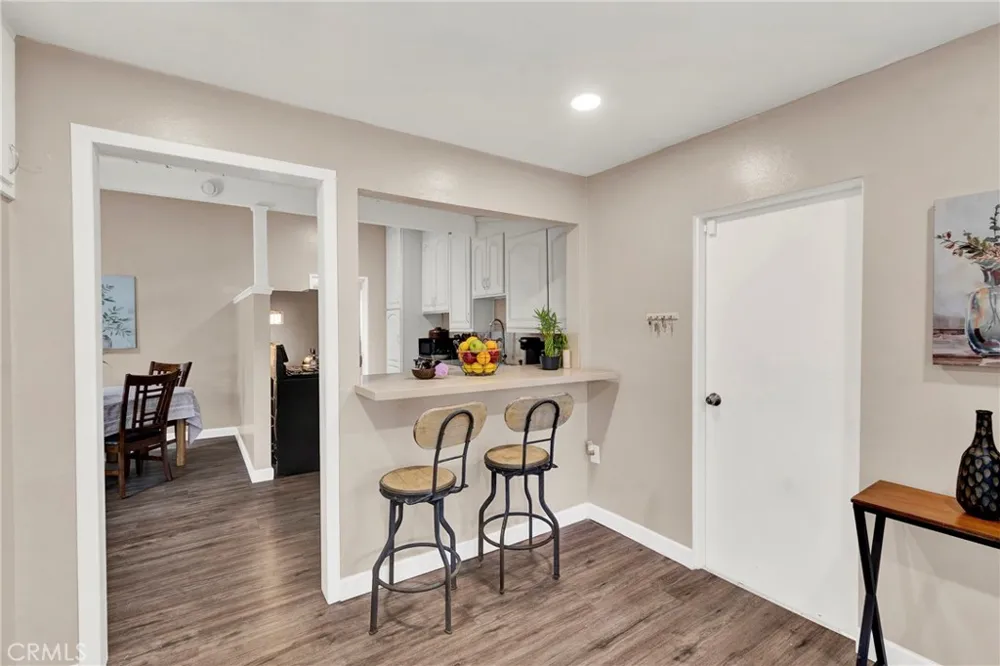 7252 Lynalan Whittier, CA 90606