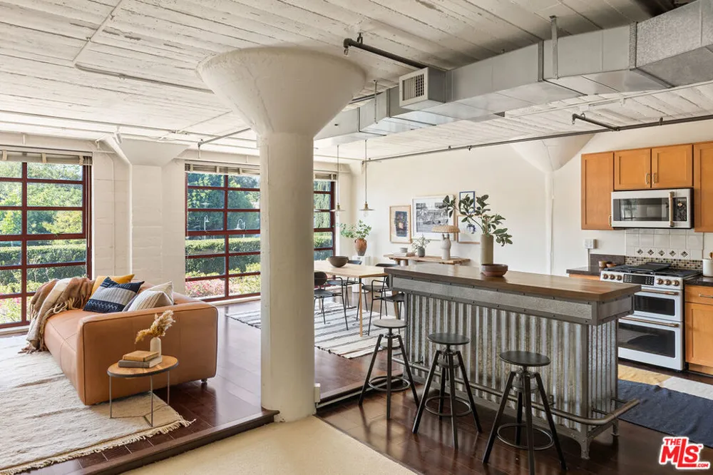 812 Fremont Avenue #202 South Pasadena, CA 91030