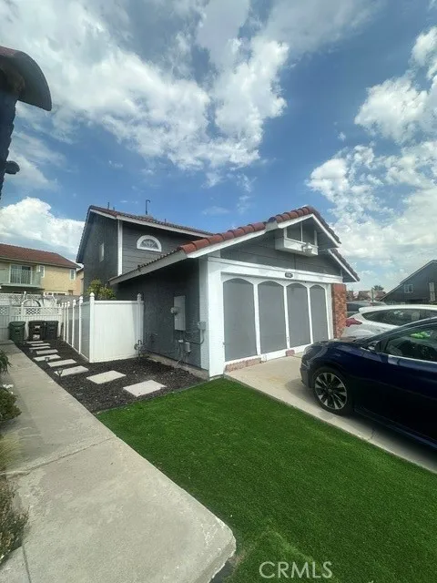 705 Matthisen Circle Compton, CA 90220