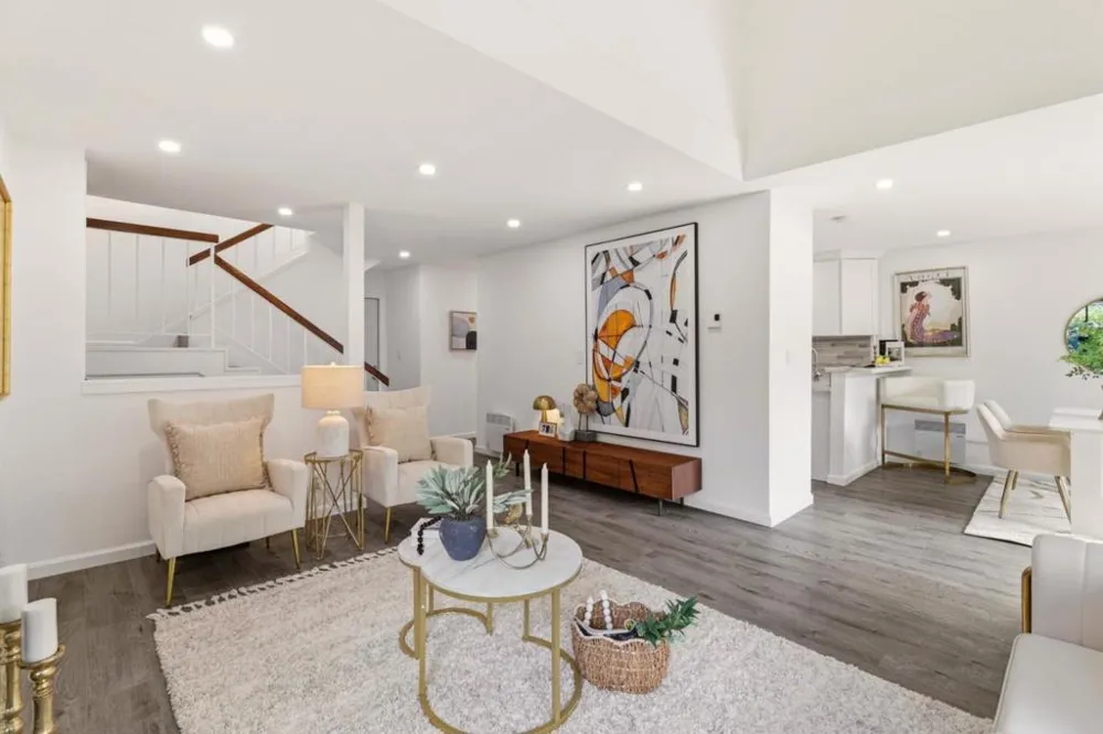 670 San Antonio Road #28 Palo Alto, CA 94306