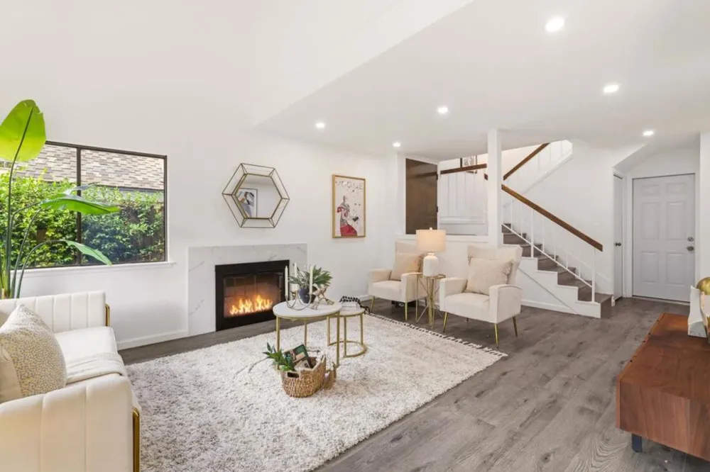 670 San Antonio Road #28 Palo Alto, CA 94306