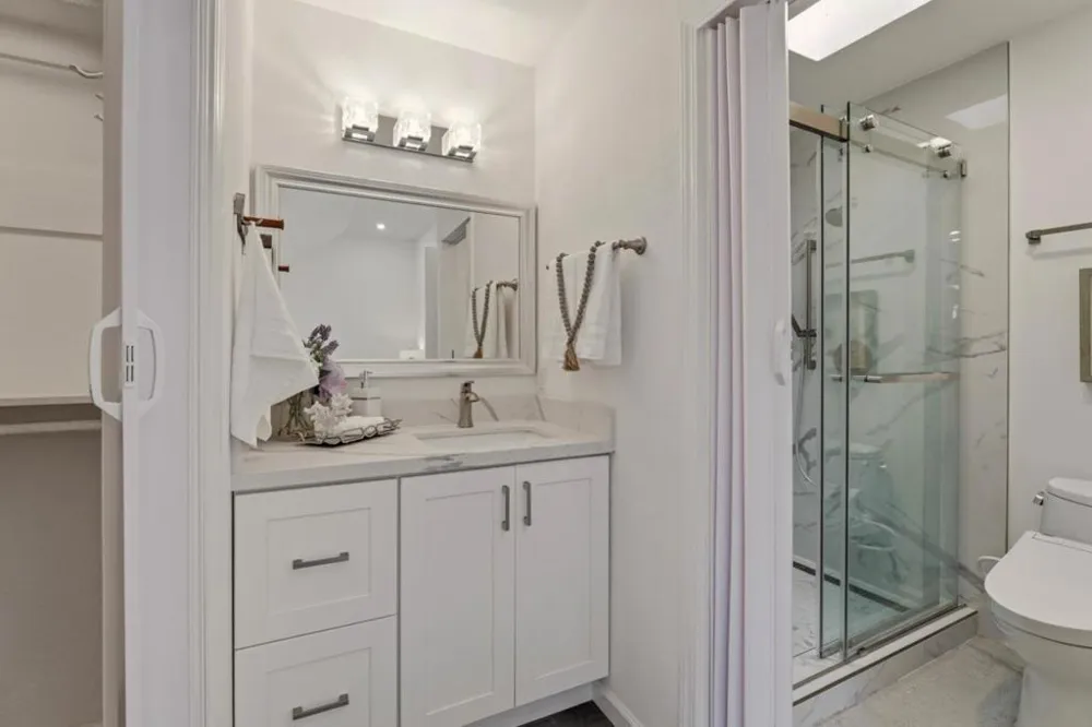 670 San Antonio Road #28 Palo Alto, CA 94306