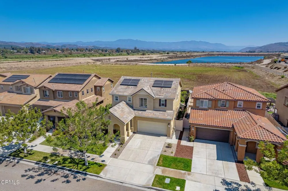 573 Xanadu Way Oxnard, CA 93036