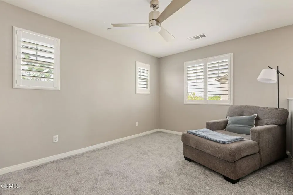 573 Xanadu Way Oxnard, CA 93036