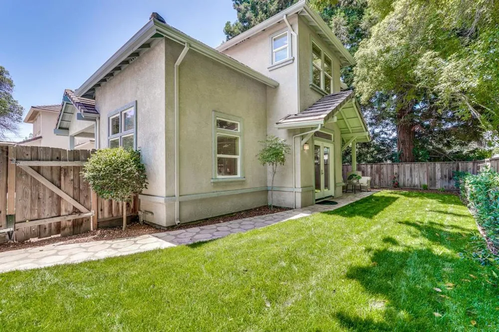 274 Skyview Court Mountain View, CA 94043