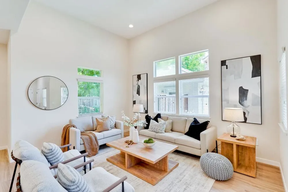 274 Skyview Court Mountain View, CA 94043