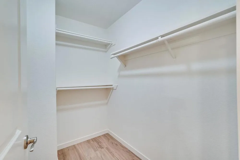274 Skyview Court Mountain View, CA 94043