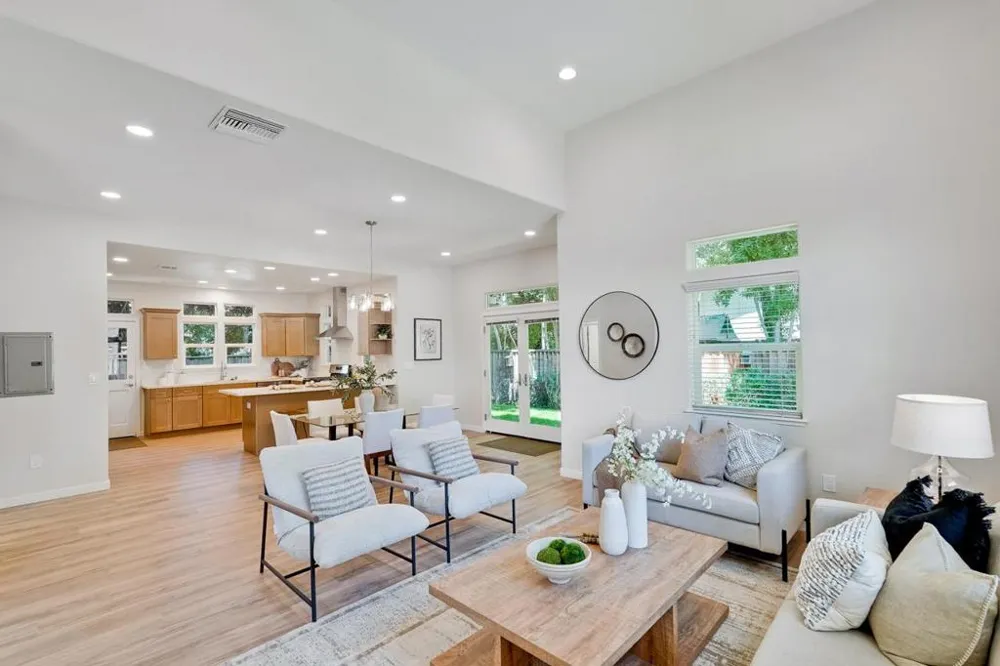 274 Skyview Court Mountain View, CA 94043