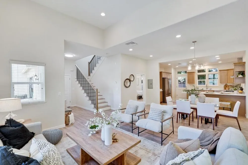 274 Skyview Court Mountain View, CA 94043