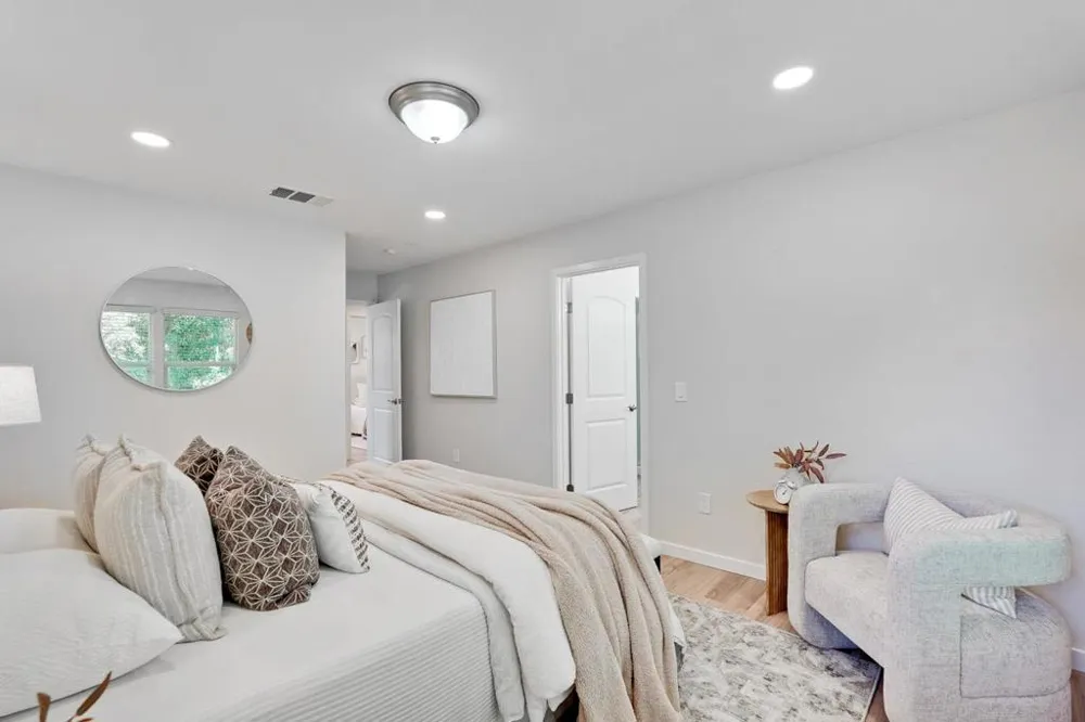274 Skyview Court Mountain View, CA 94043