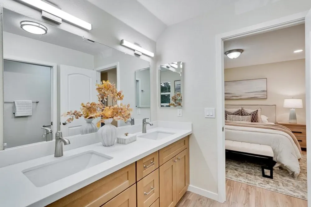 274 Skyview Court Mountain View, CA 94043