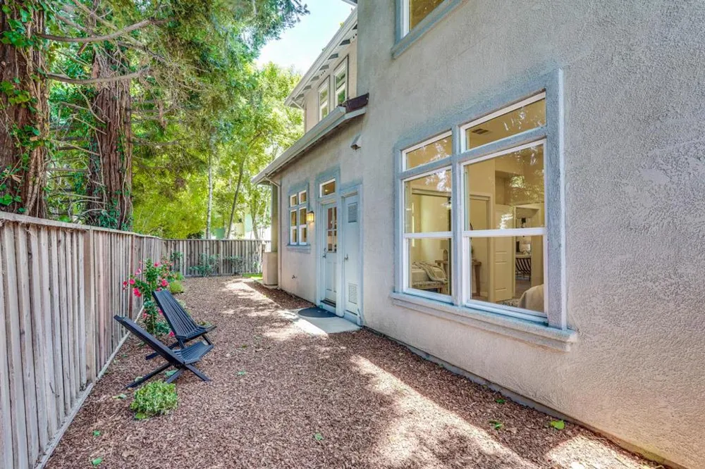 274 Skyview Court Mountain View, CA 94043