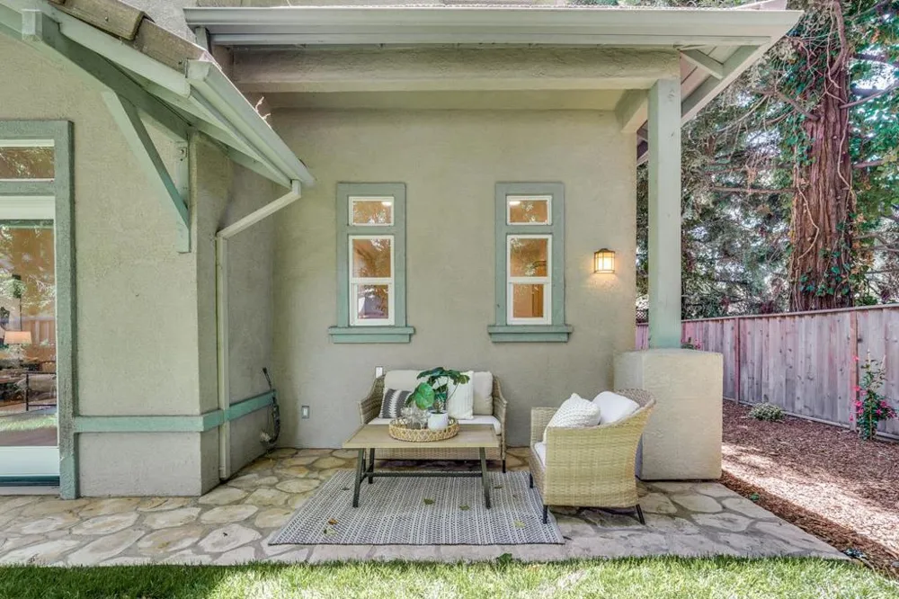 274 Skyview Court Mountain View, CA 94043