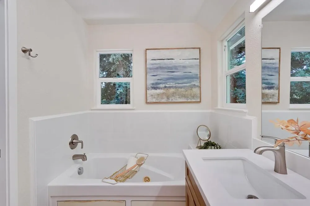 274 Skyview Court Mountain View, CA 94043