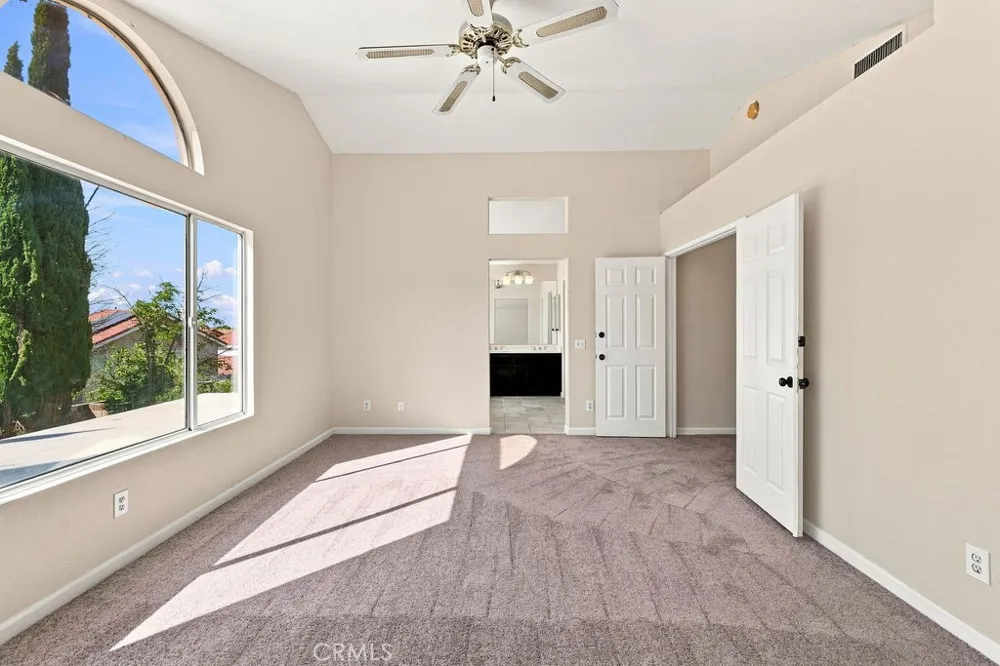 38841 Dianron Palmdale, CA 93551