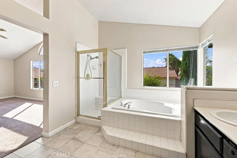 38841 Dianron Palmdale, CA 93551