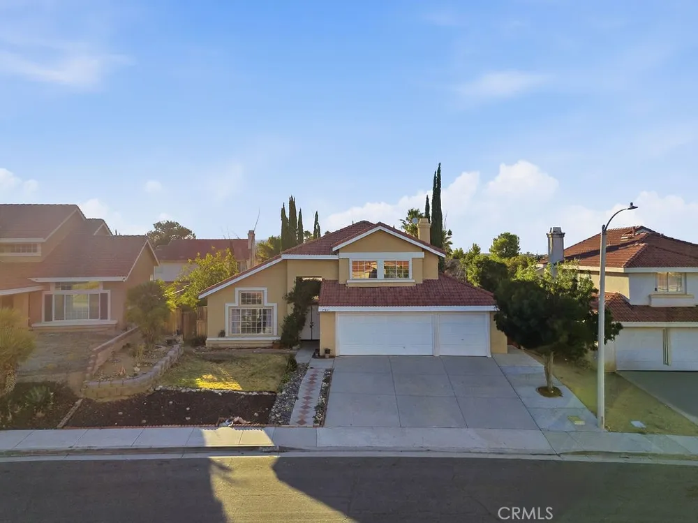 38841 Dianron Palmdale, CA 93551