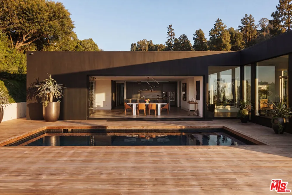 500 Chalette Drive Beverly Hills, CA 90210