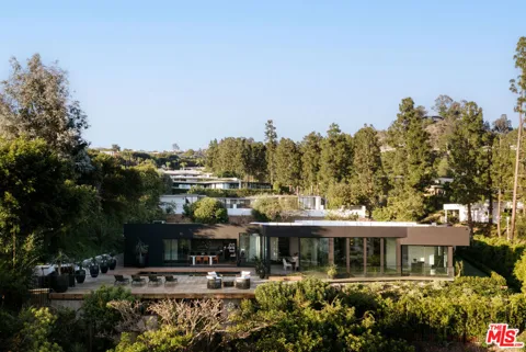 500 Chalette Drive