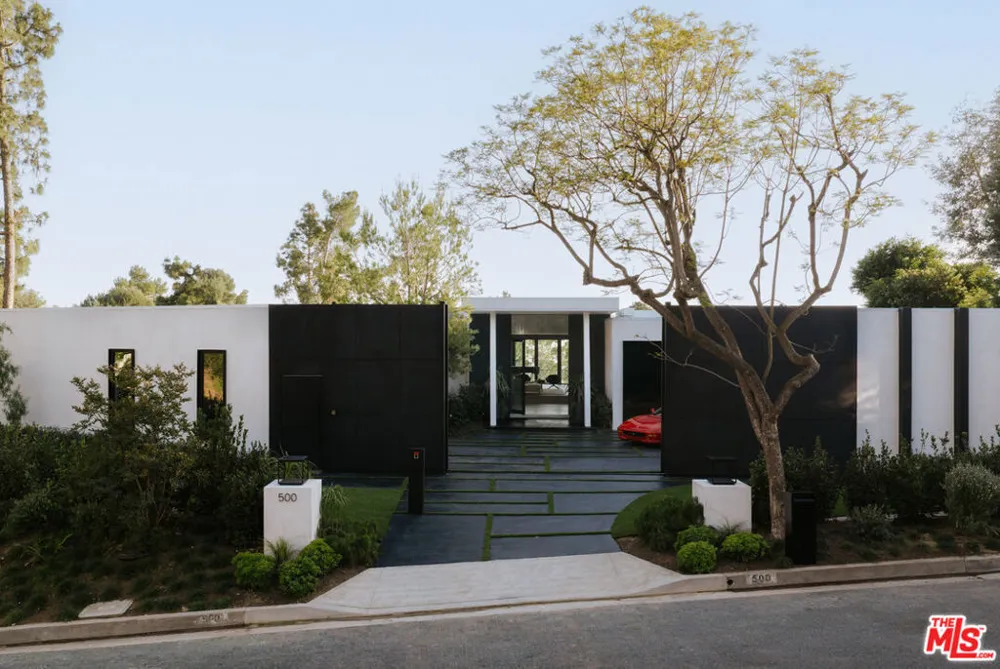 500 Chalette Drive Beverly Hills, CA 90210