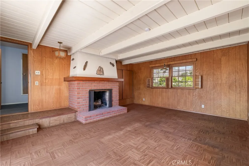 948 W Buffington Upland, CA 91784
