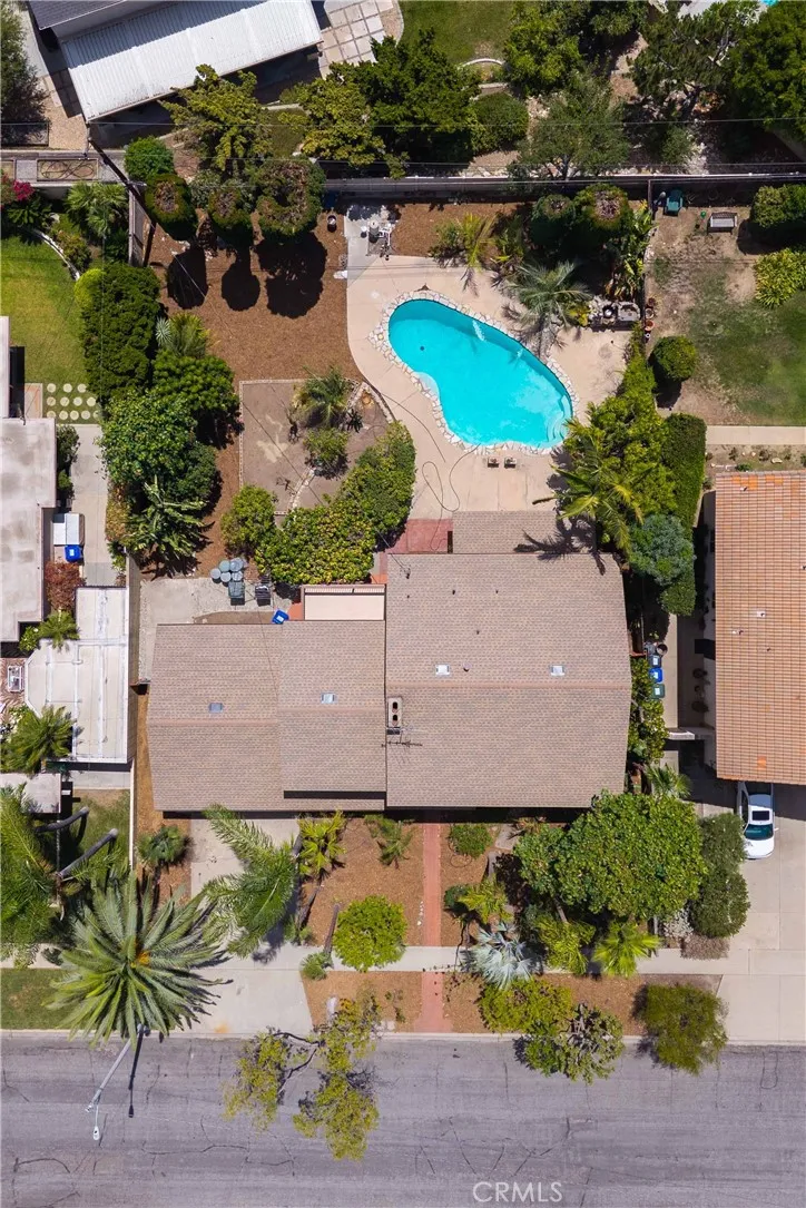 948 W Buffington Upland, CA 91784