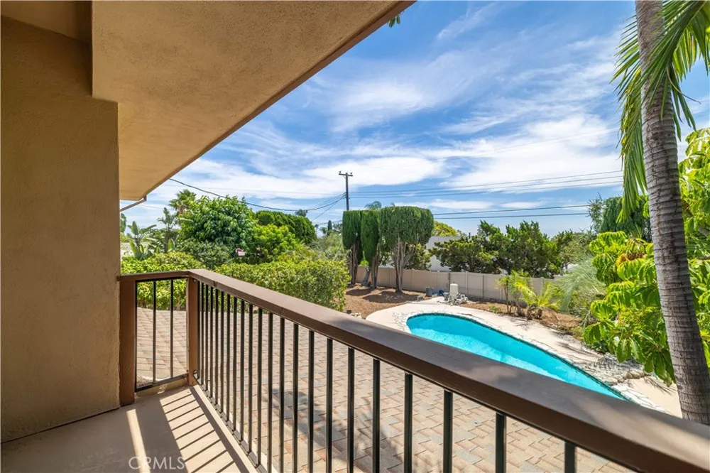 948 W Buffington Upland, CA 91784