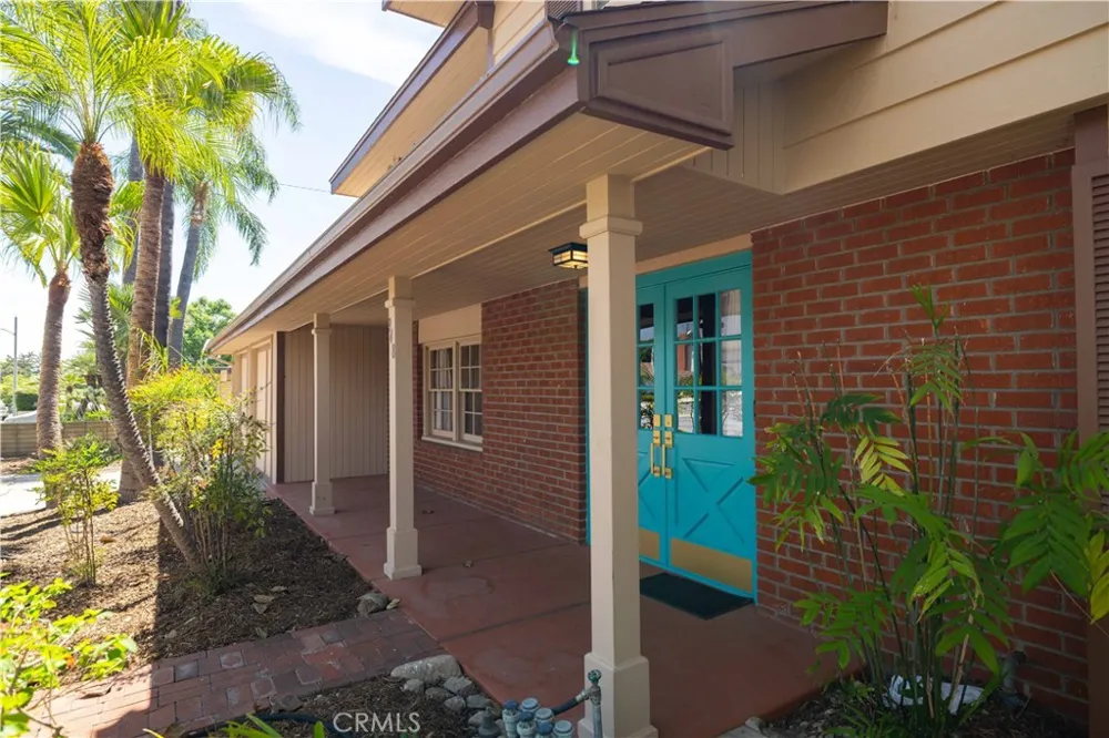 948 W Buffington Upland, CA 91784