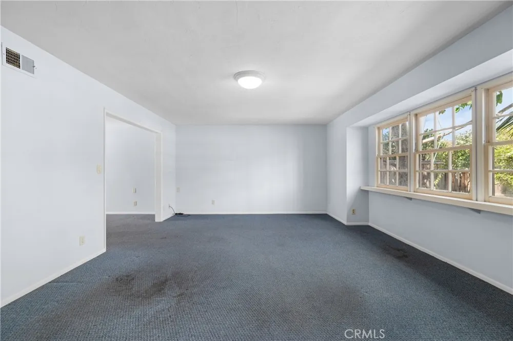 948 W Buffington Upland, CA 91784