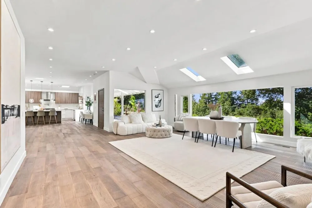 15560 Blossom Hill Road Los Gatos, CA 95032