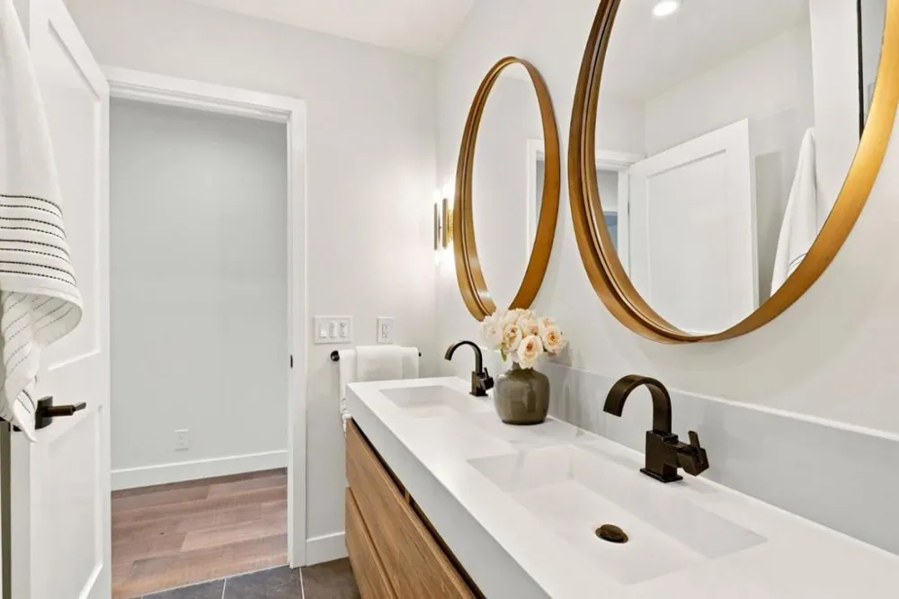 15560 Blossom Hill Road Los Gatos, CA 95032