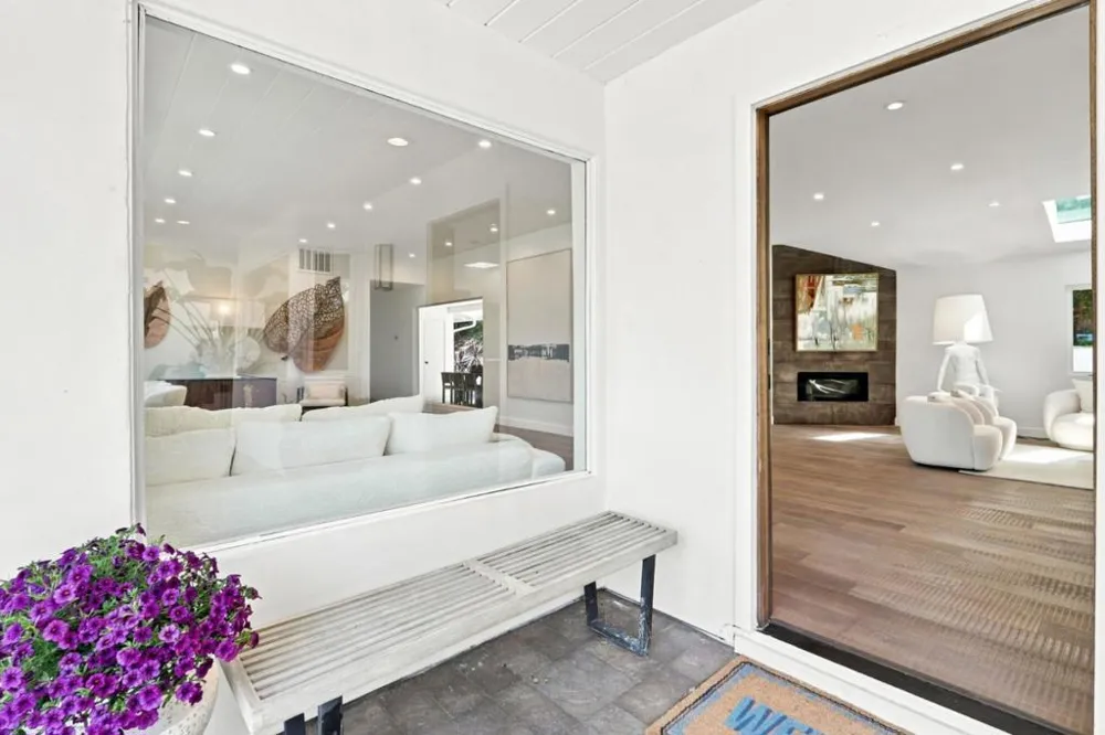 15560 Blossom Hill Road Los Gatos, CA 95032