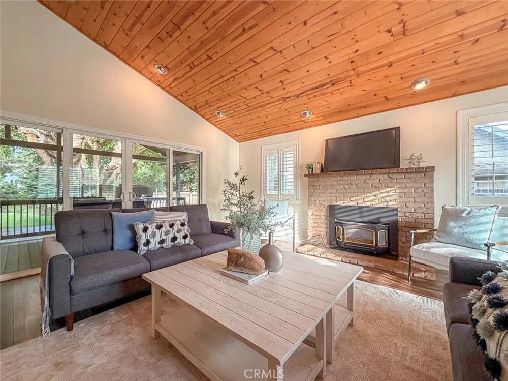 951 Madrone Chico, CA 95926