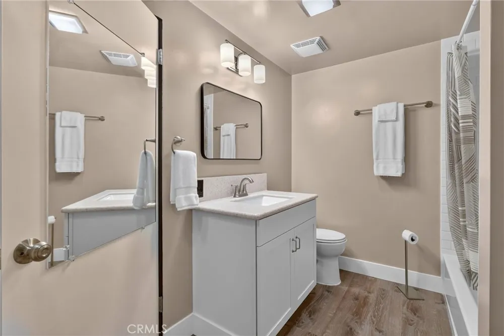 594 W Victoria Court Lake Arrowhead, CA 92352