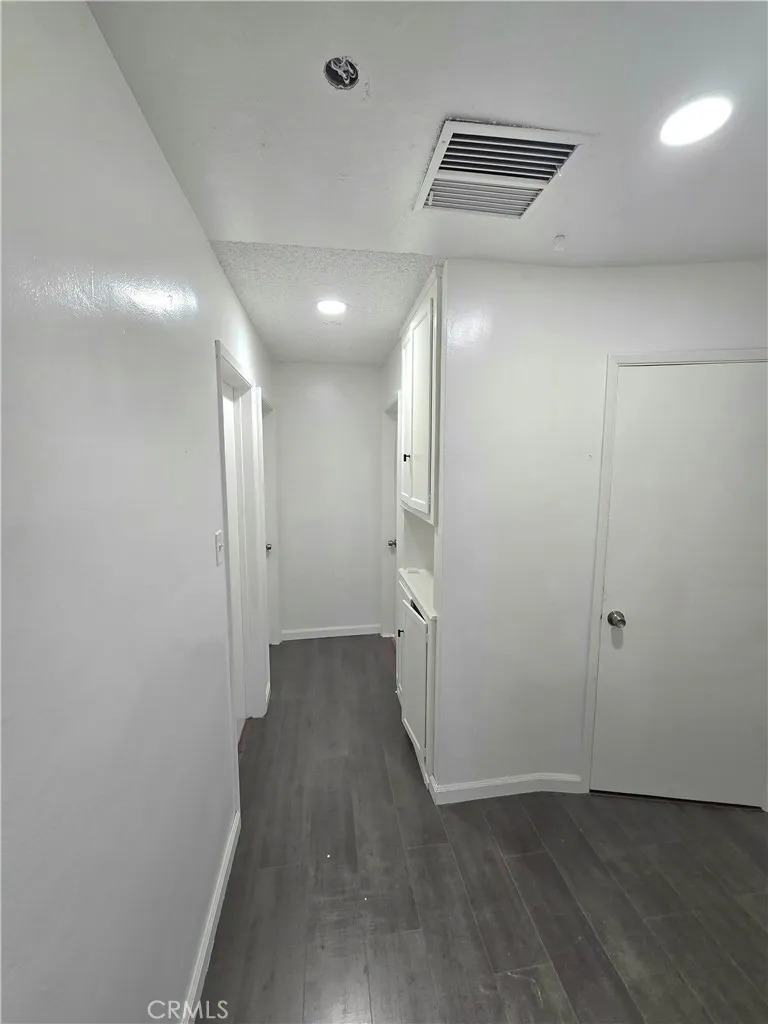 237 W Van Koevering Street Rialto, CA 92376