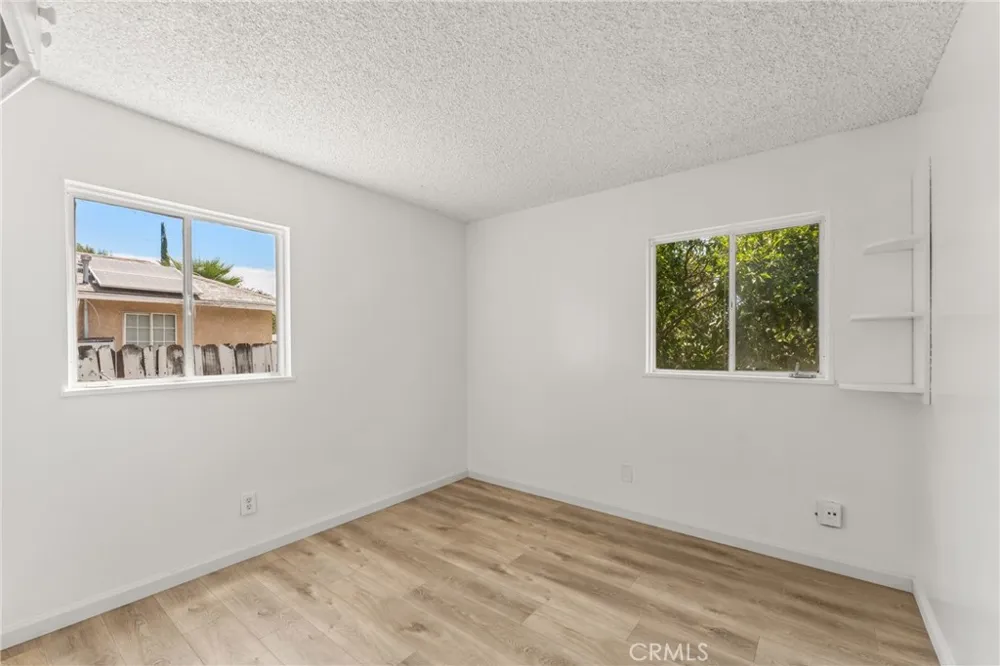 237 W Van Koevering Street Rialto, CA 92376