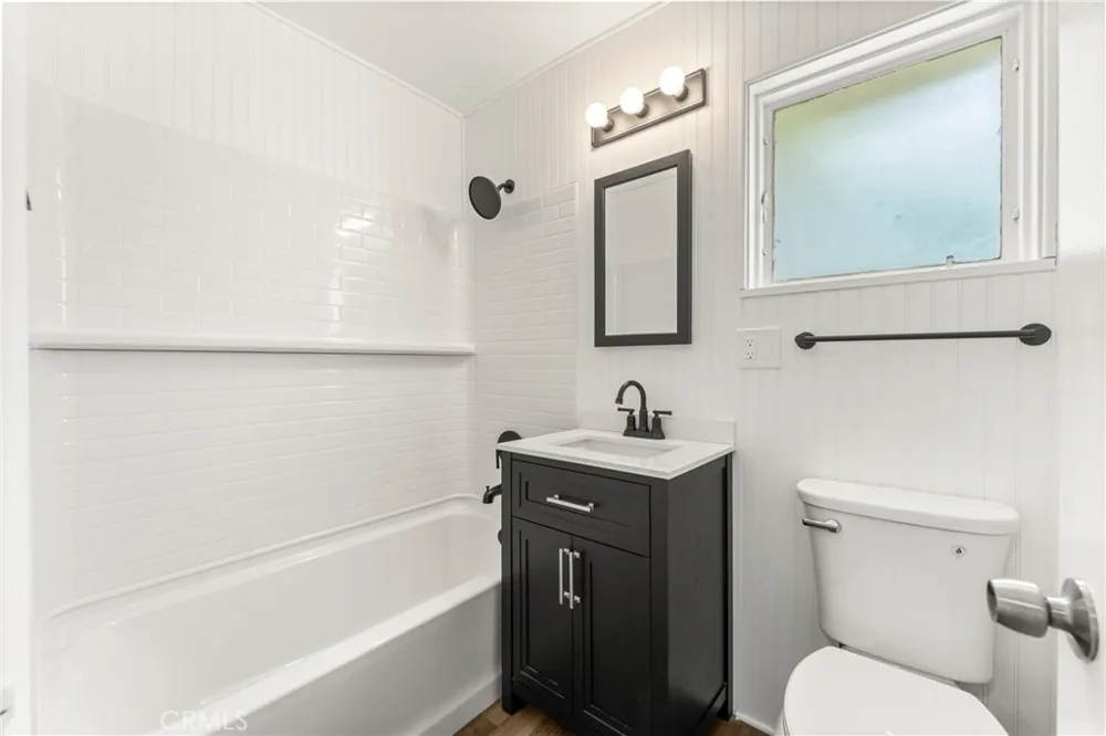 237 W Van Koevering Street Rialto, CA 92376