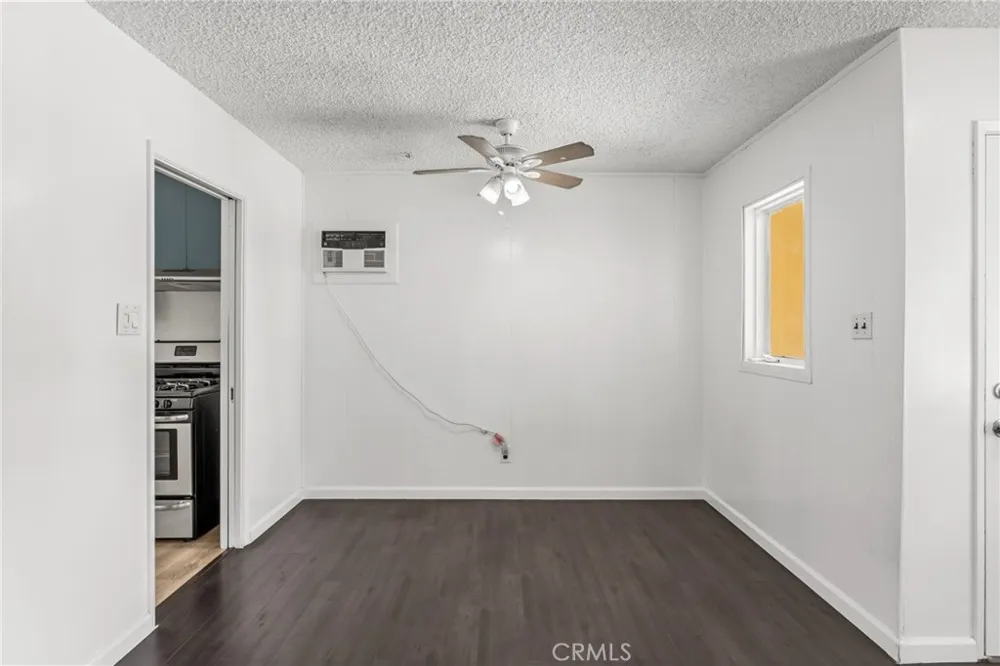 237 W Van Koevering Street Rialto, CA 92376