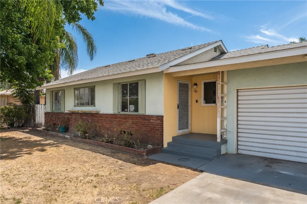 237 W Van Koevering Street Rialto, CA 92376