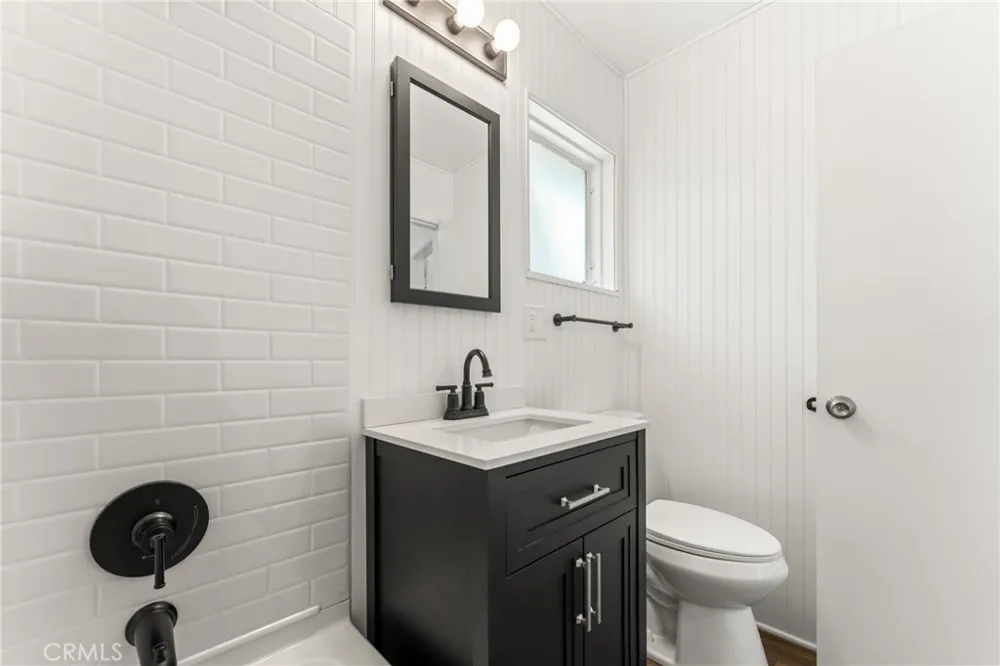 237 W Van Koevering Street Rialto, CA 92376