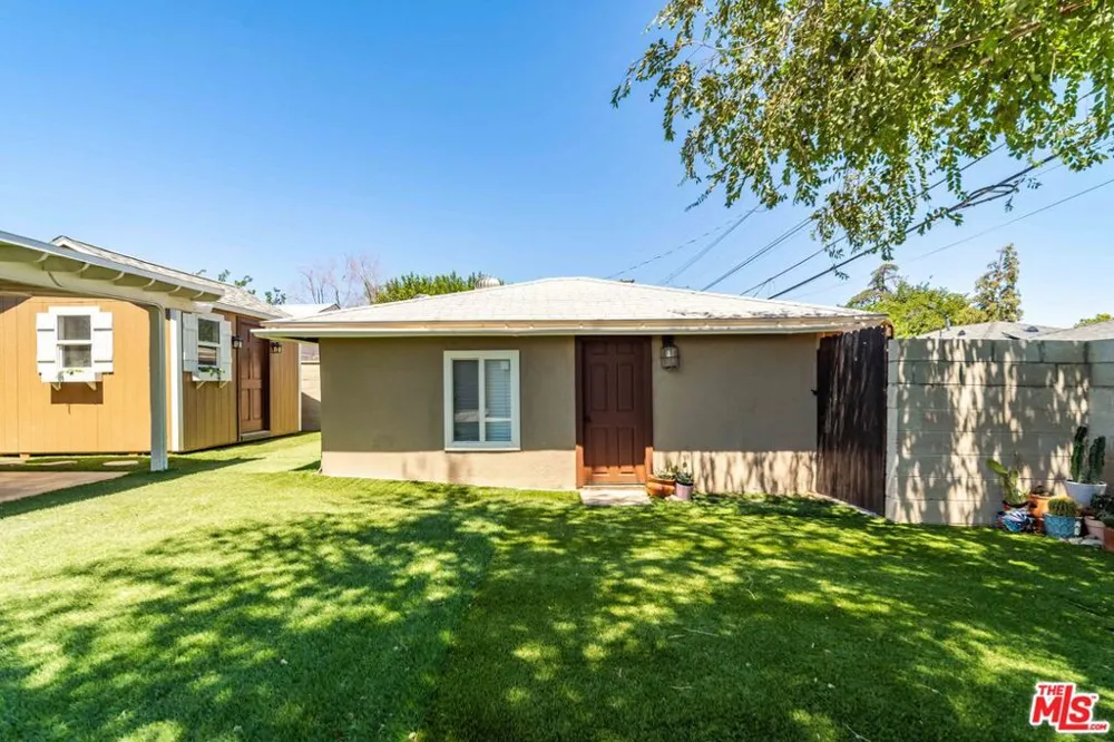 38538 30th Street Palmdale, CA 93550