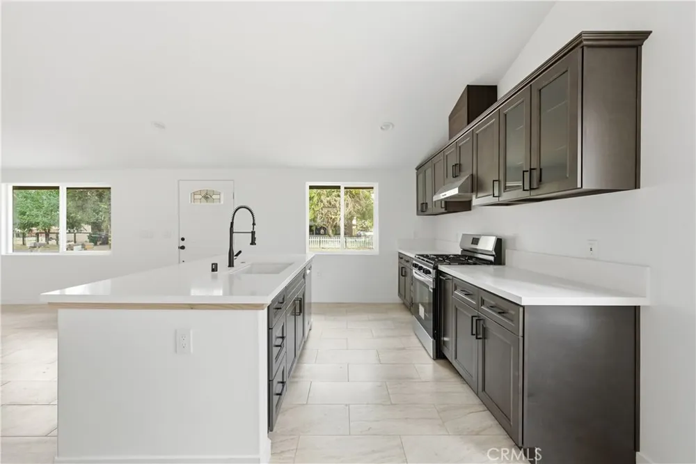 5345 Capistrano Atascadero, CA 93422