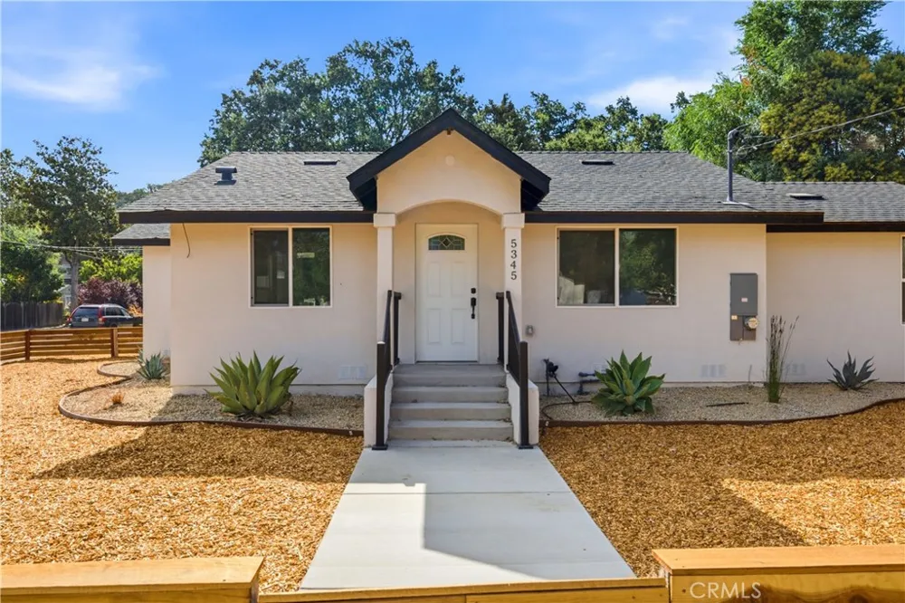 5345 Capistrano Atascadero, CA 93422