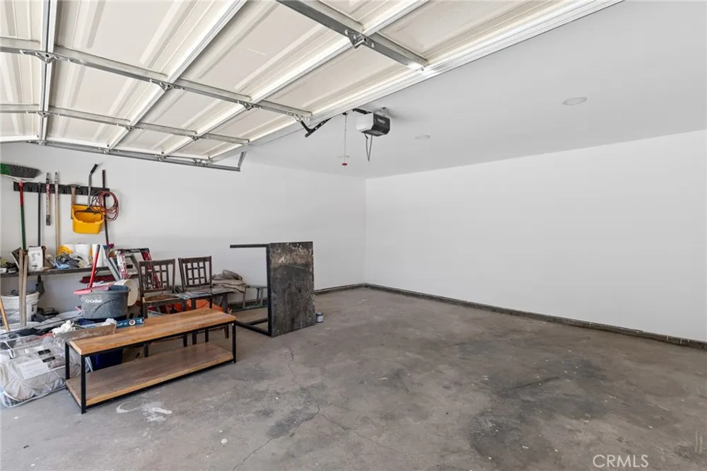 1213 E Virginia Way Barstow, CA 92311
