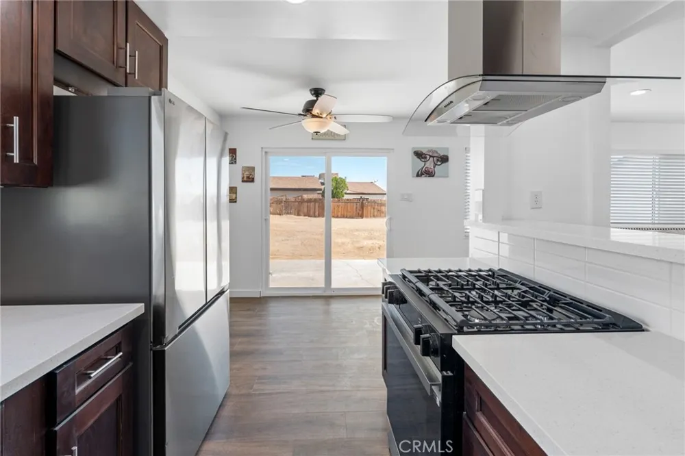 1213 E Virginia Way Barstow, CA 92311