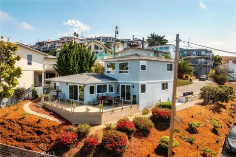 2601 Maple